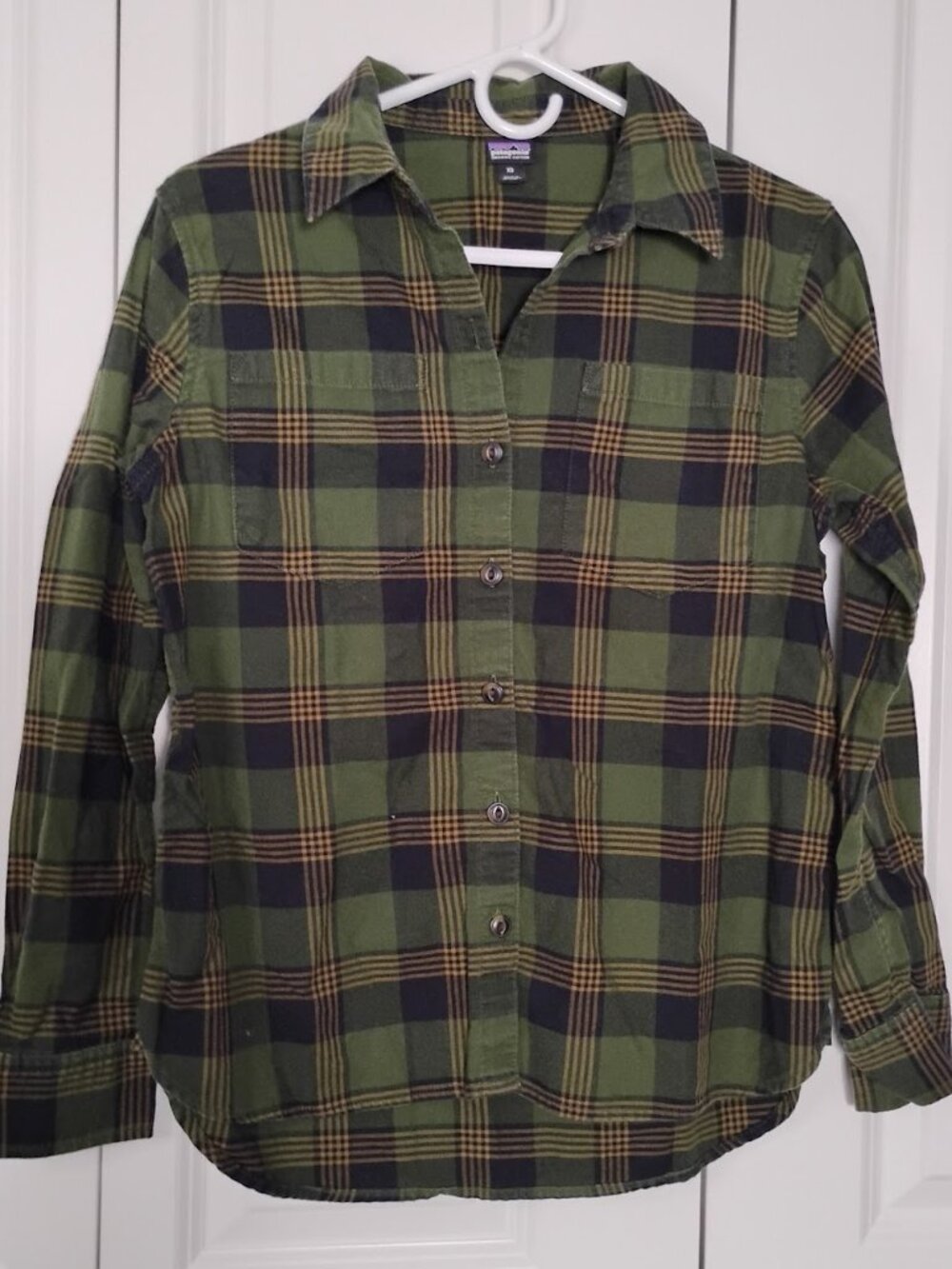 Patagonia Women's Nomad Green Long-Sleeved Catbells Button-Up Shirt Size XS